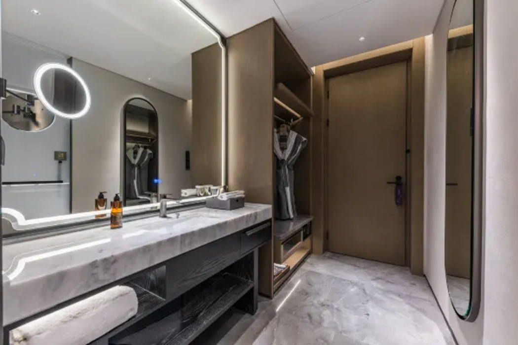 UrCove by HYATT Shenzhen Bay Mixc 49/58