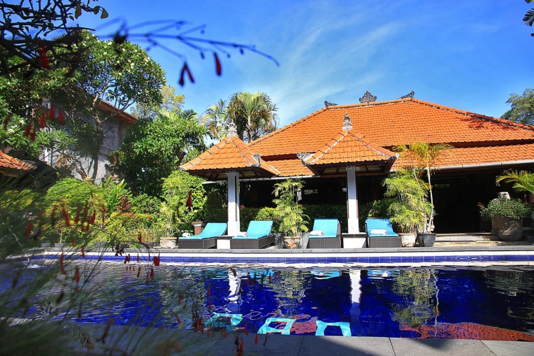 Dewa Bharata Bungalow Legian 2/20