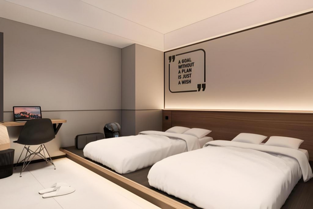 Fieris Hotels Izzy 6/18