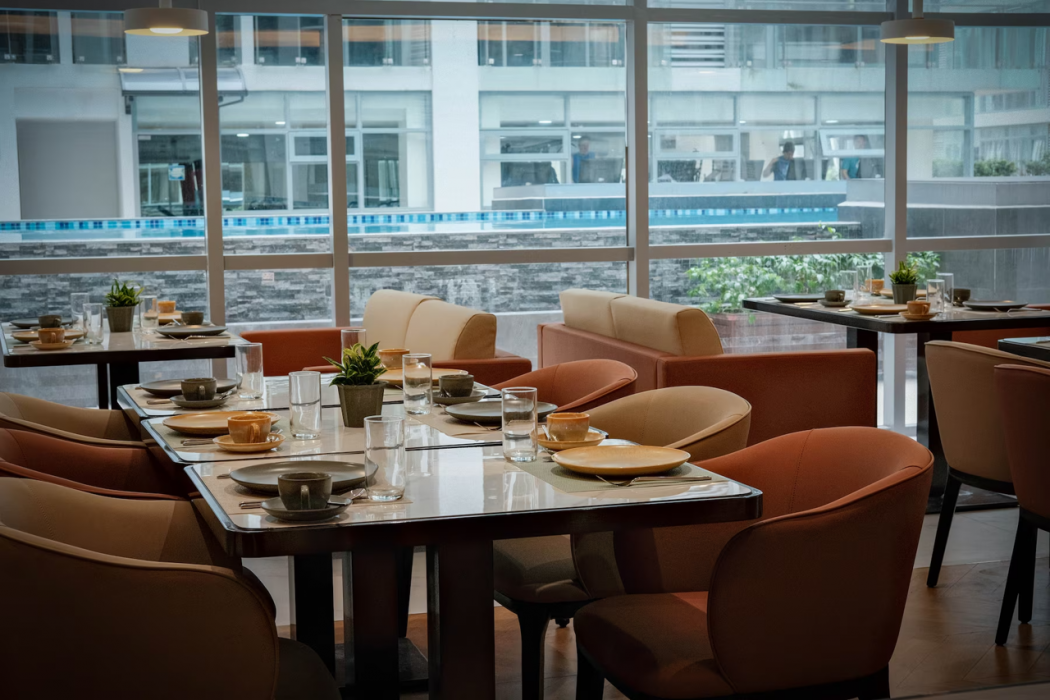 Wyndham Garden Manila Bay 52/63