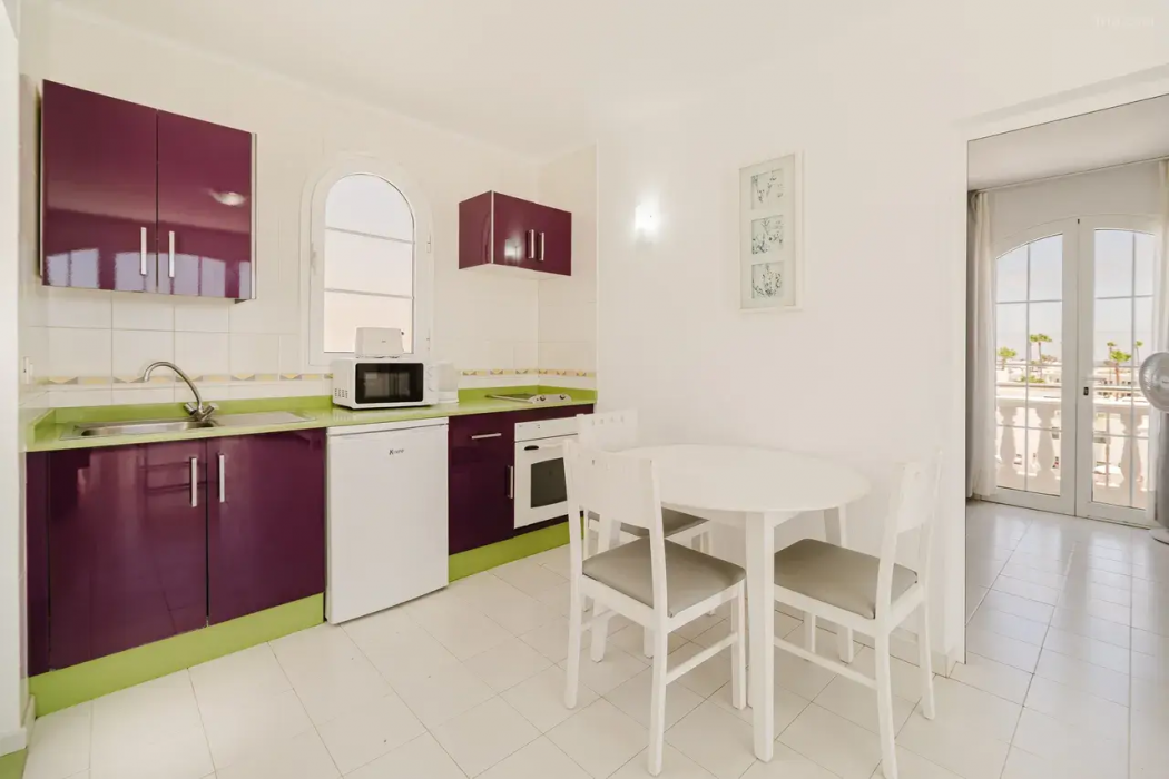 Corona Mar Apartments - Select Adults PLUS 16 18/30