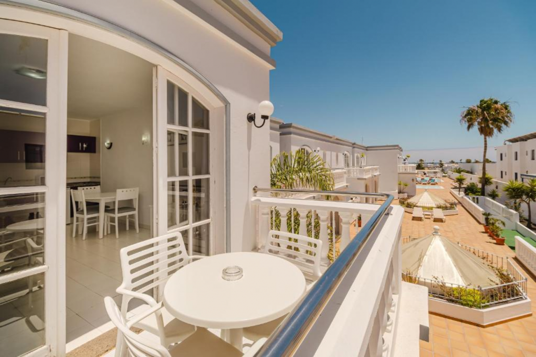 Corona Mar Apartments - Select Adults PLUS 16 15/30