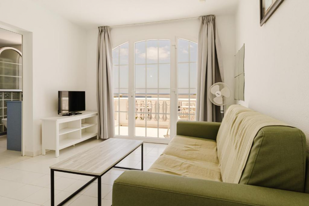 Corona Mar Apartments - Select Adults PLUS 16 11/30