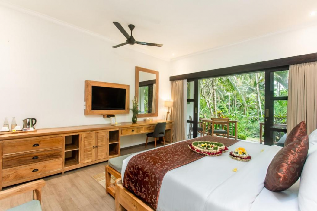 Manah Shanti Suite 3/14