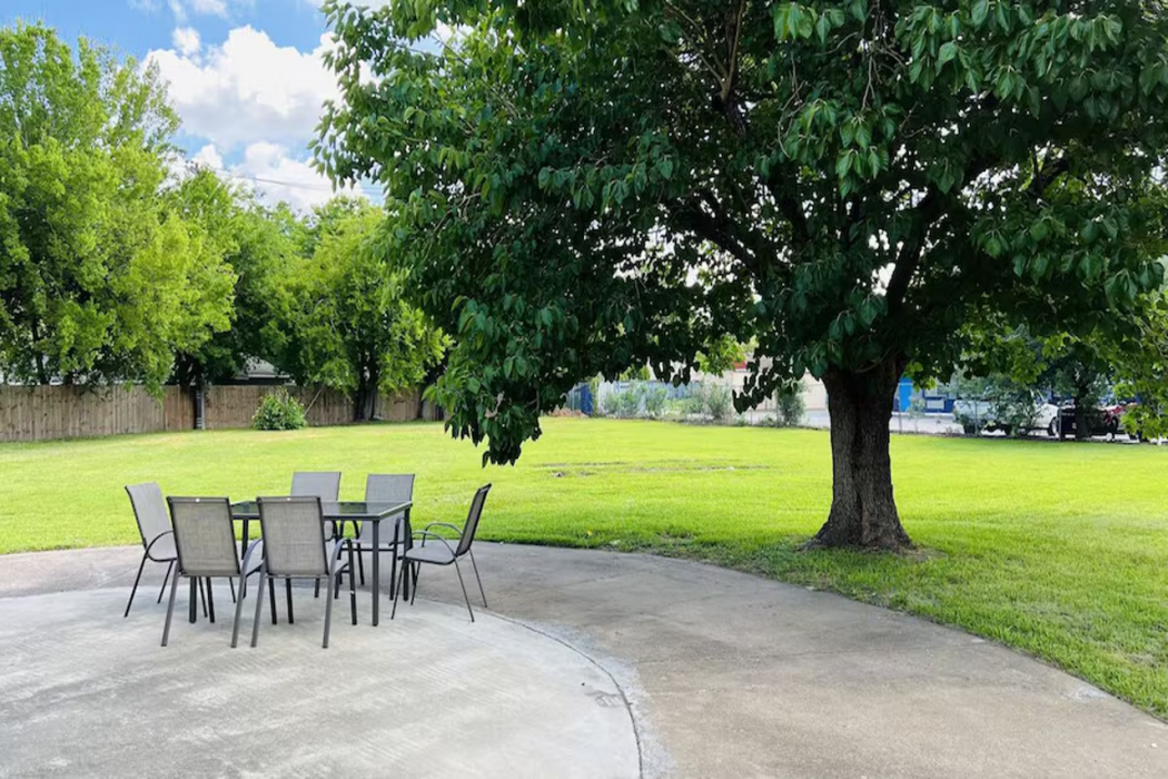 Regency Inn & Suites Houston East I 10 39/52