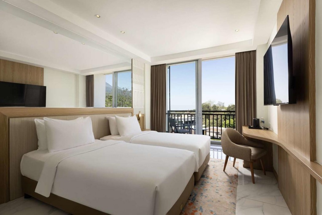 Golden Hill by Golden Tulip 10/38