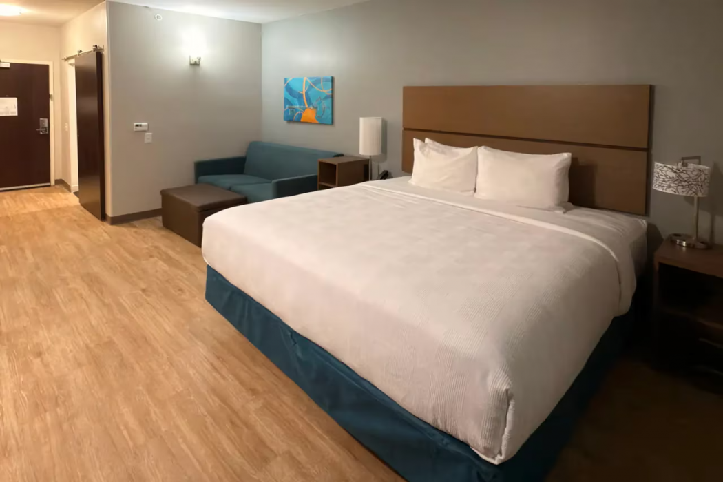 Mainstay Suites - Oklahoma City Airport 12/56