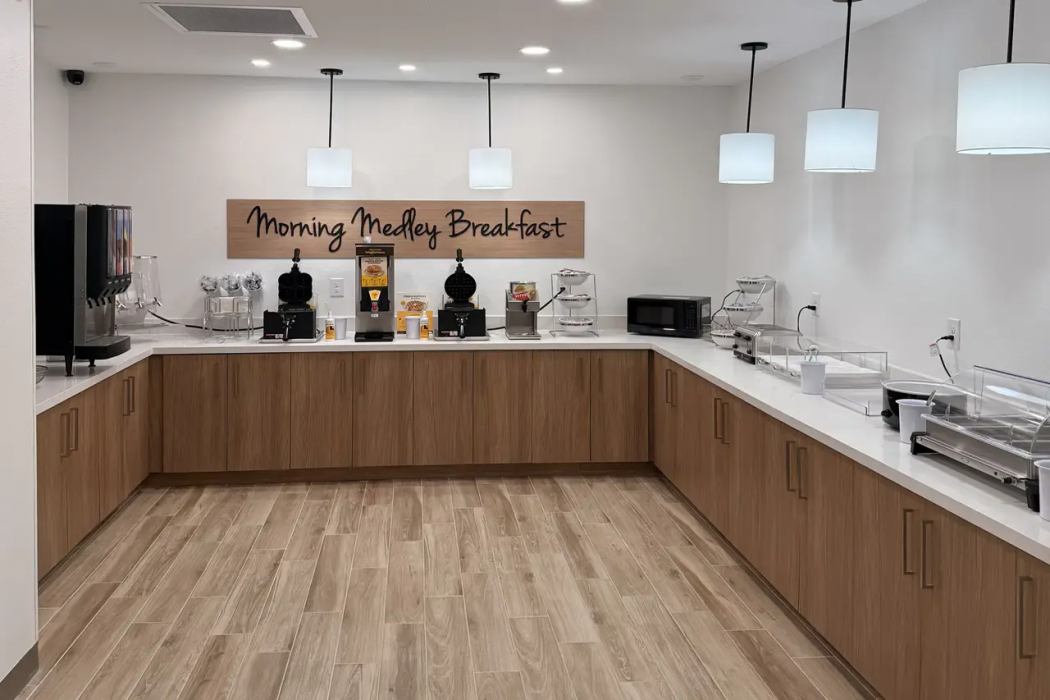 Mainstay Suites - Oklahoma City Airport 43/56