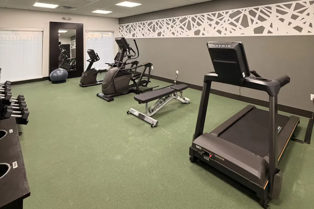 Mainstay Suites - Oklahoma City Airport 33/56