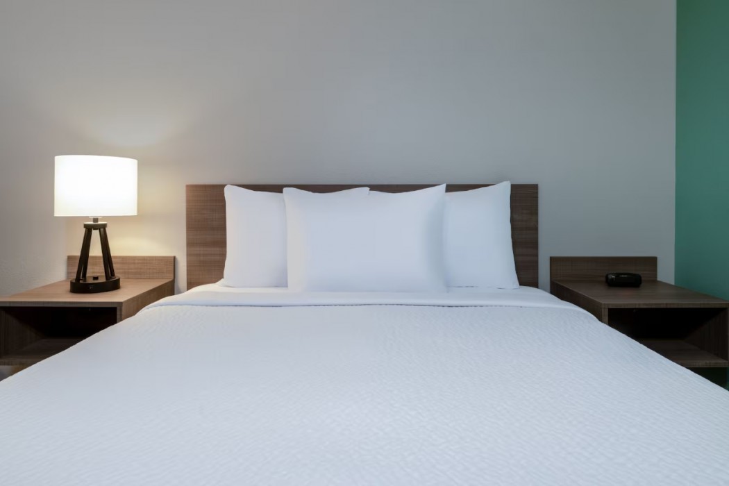 ECHO Suites Extended Stay by Wyndham Bozeman 22/68