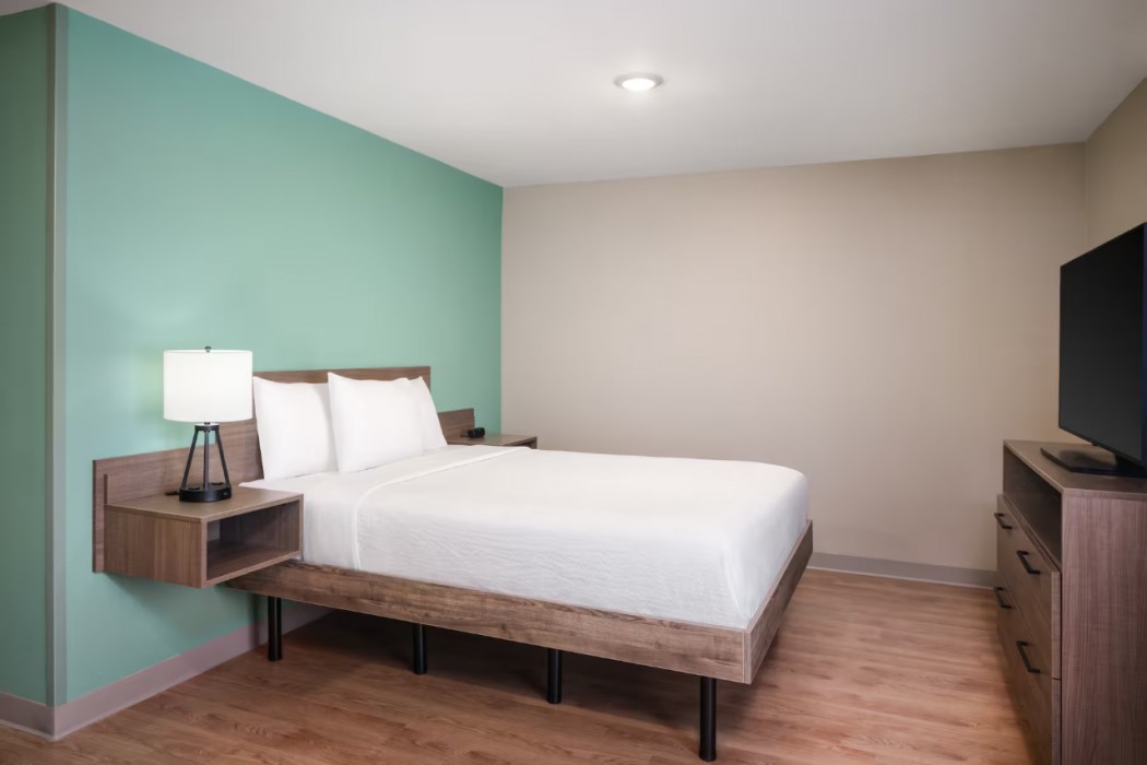 ECHO Suites Extended Stay by Wyndham Bozeman 21/68