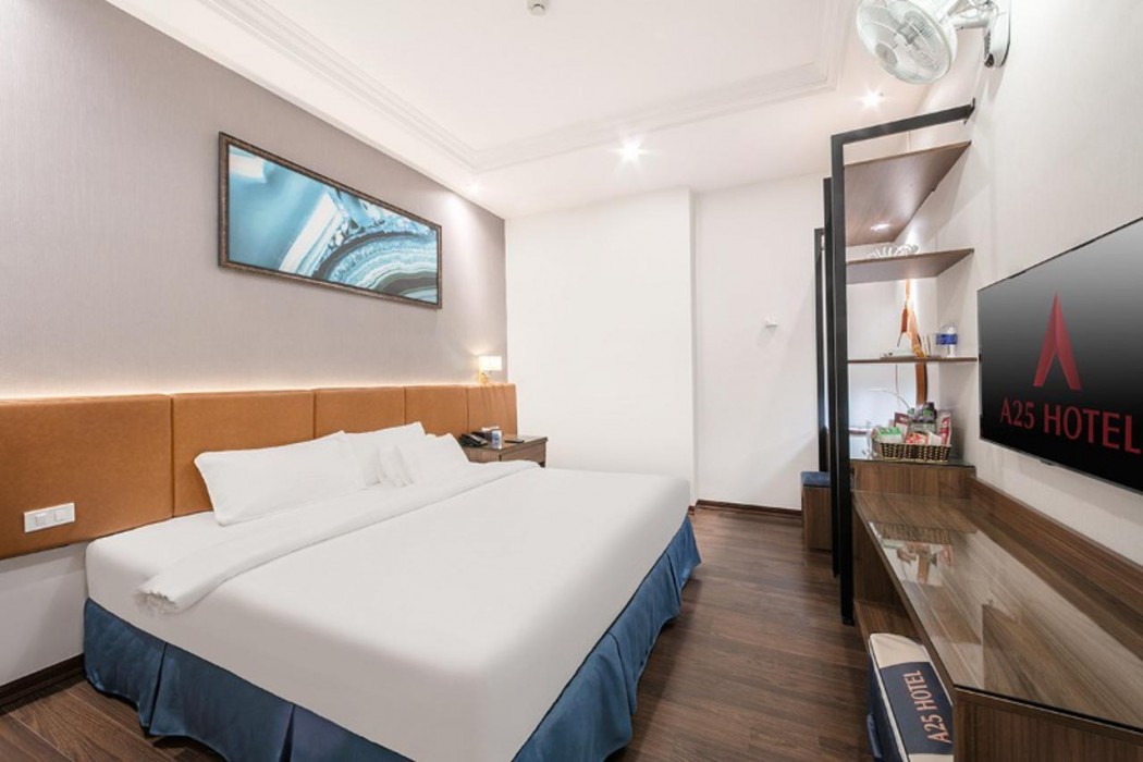 A25 Hotel - 193 Trung Kính 10/23