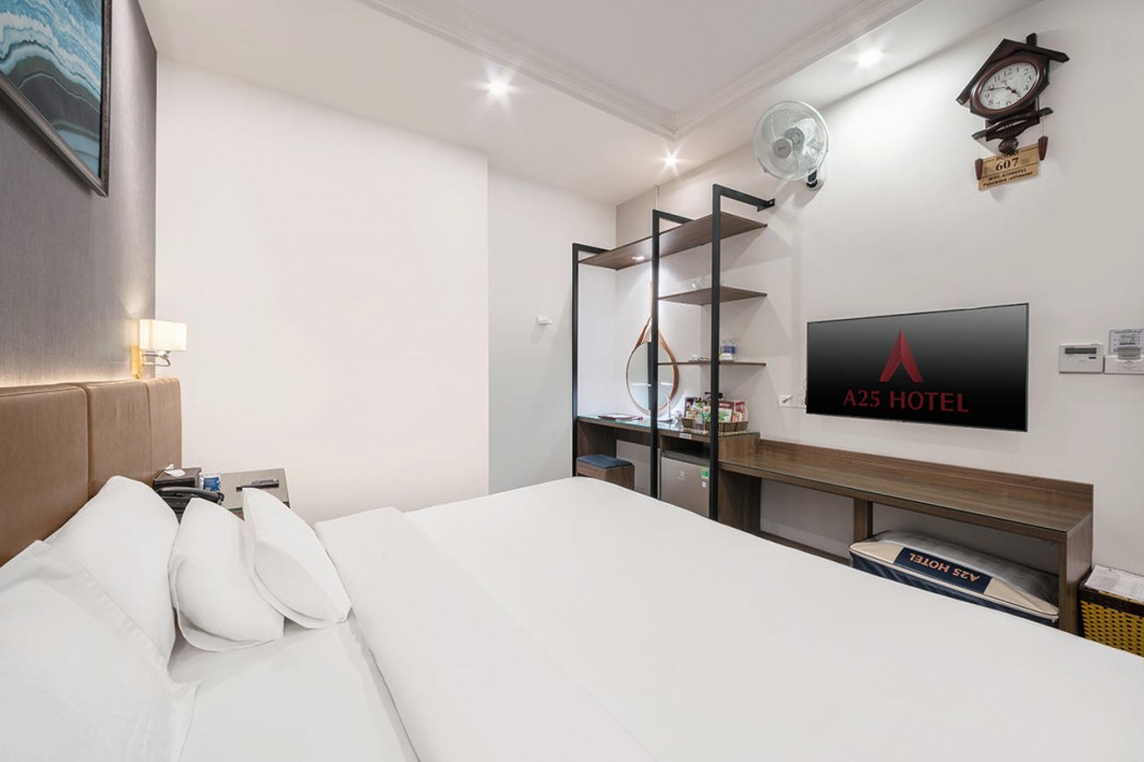 A25 Hotel - 193 Trung Kính 5/23