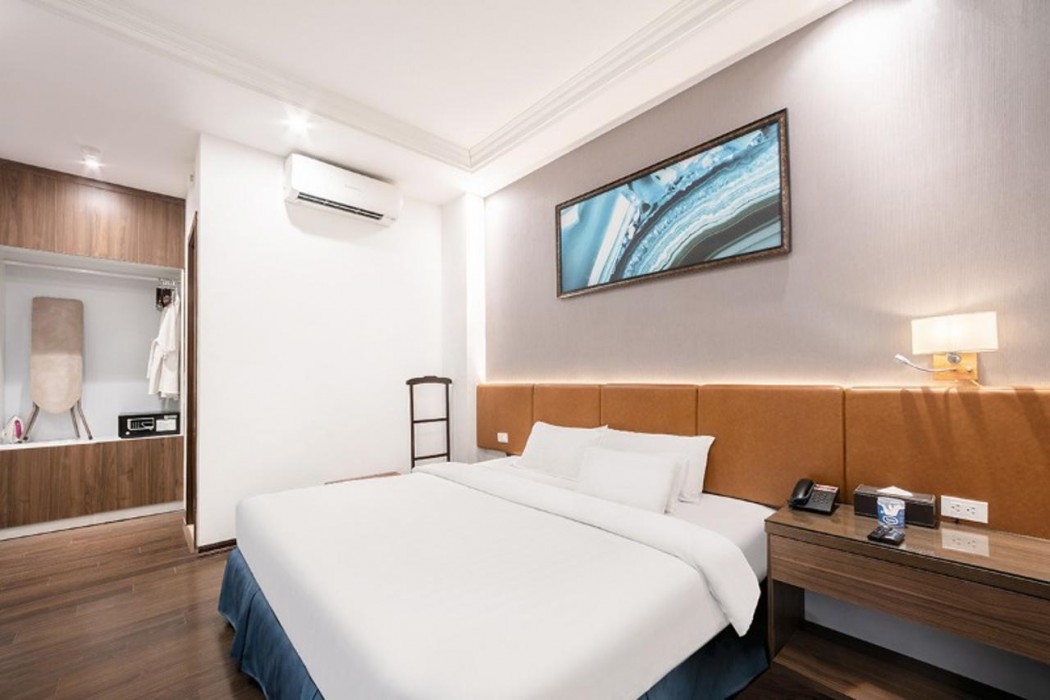 A25 Hotel - 193 Trung Kính 8/23