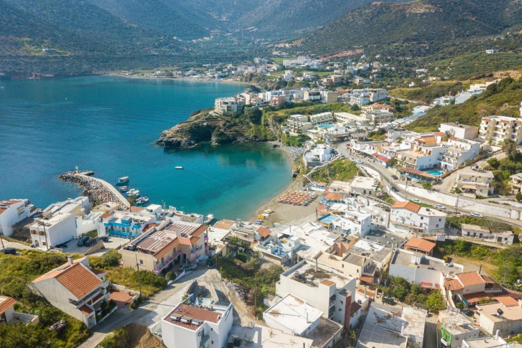 Akrogiali Apart Hotel in MYLOPOTAMOS