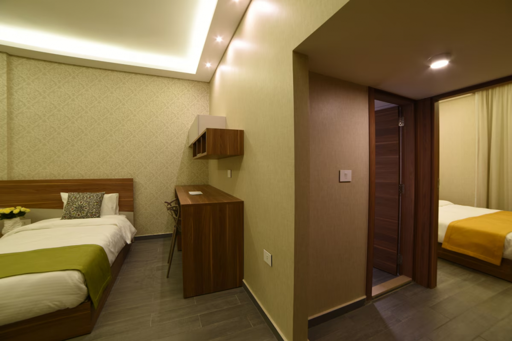 Via Verde Hotel 6/13