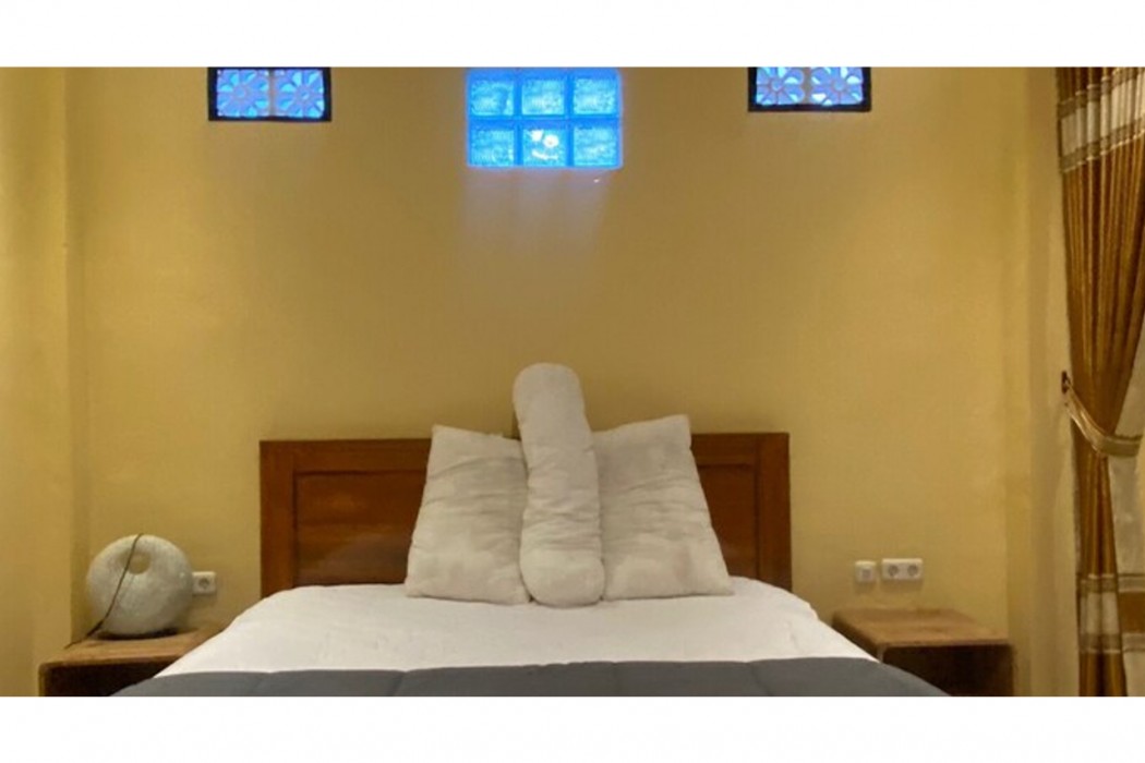 Capital O 93844 Arta Adi Homestay NearBali Zoo 12/24