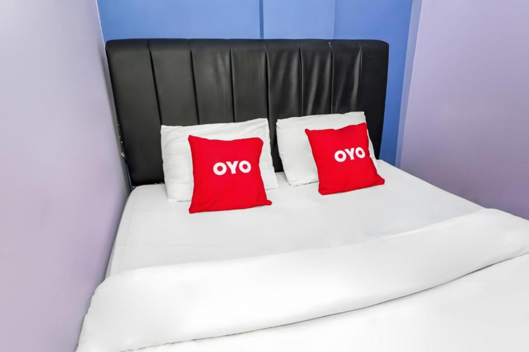 Hotel O Iconiq Rooms 9/38