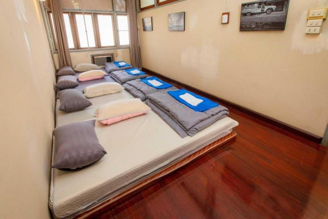 OYO 75469 Baan Kong Hostel 9/27