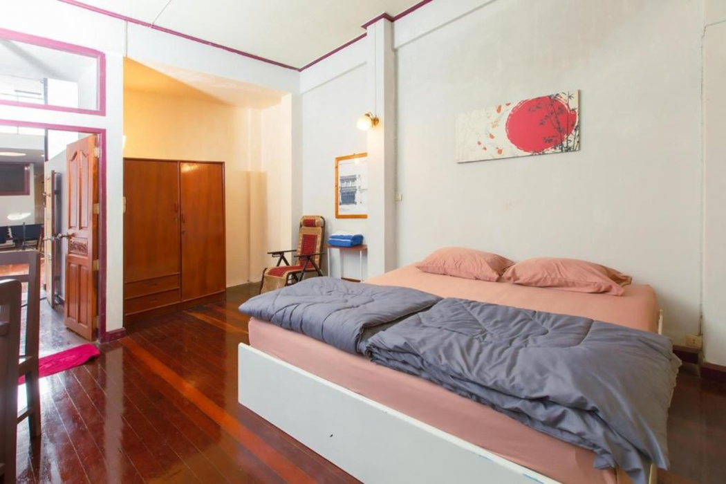 OYO 75469 Baan Kong Hostel 10/27