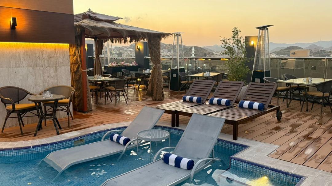 Le Reve Hotel 89/134