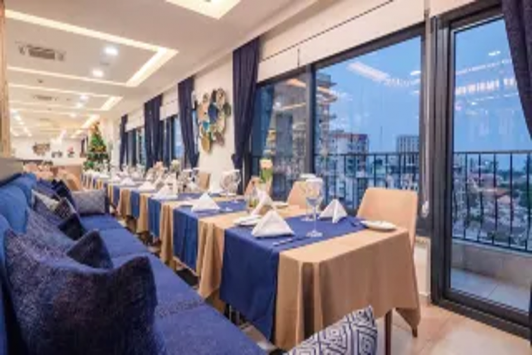 Souare Premium Hotel 30/39