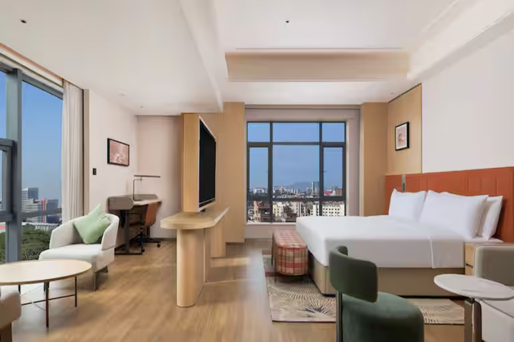 Hilton Garden Inn Dongguan Wanjiang Jiangjing Road 12/29