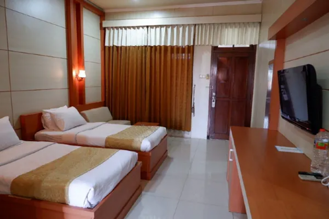 Hotel Sendang Sari 10/40