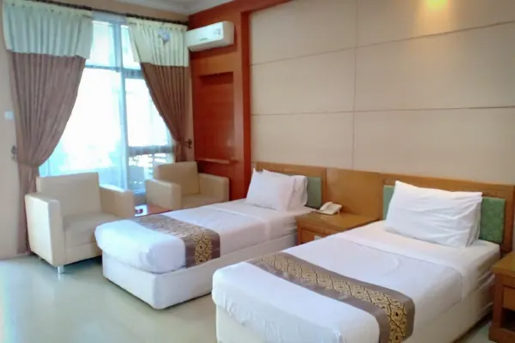 Hotel Sendang Sari 7/40