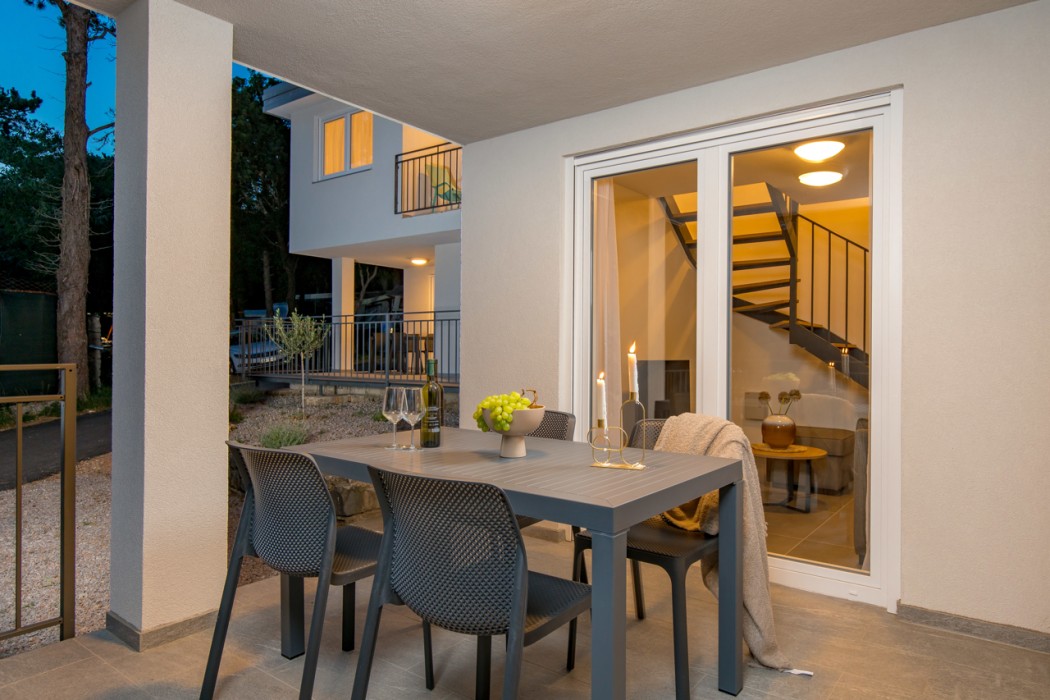 Holiday Homes Ostro 20/20