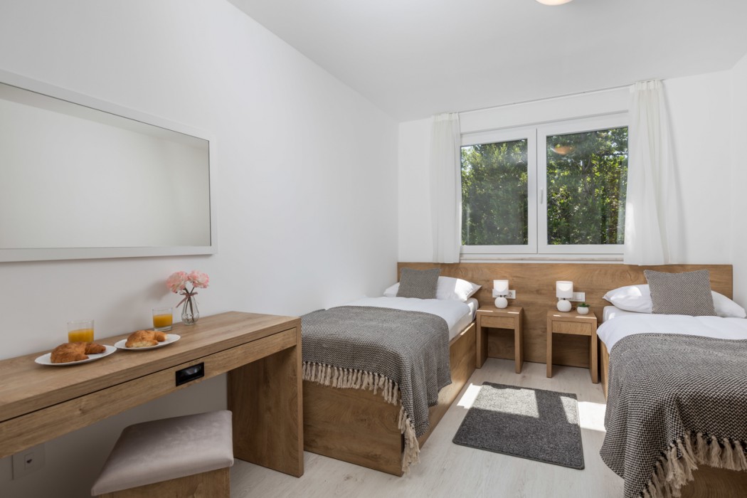 Holiday Homes Ostro 14/20