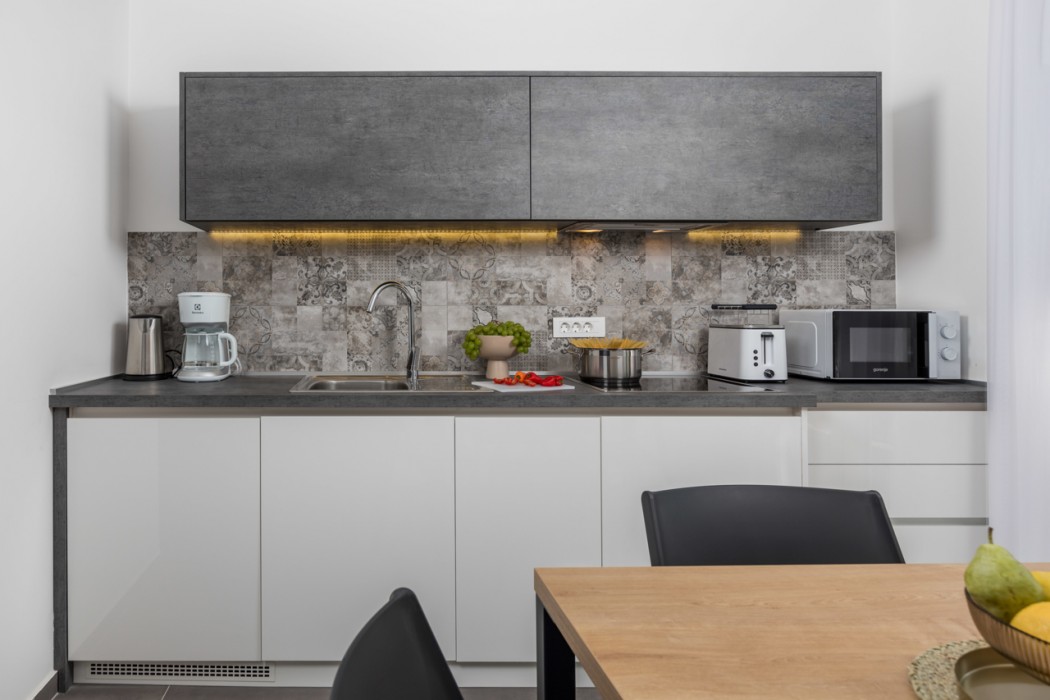 Holiday Homes Ostro 16/20