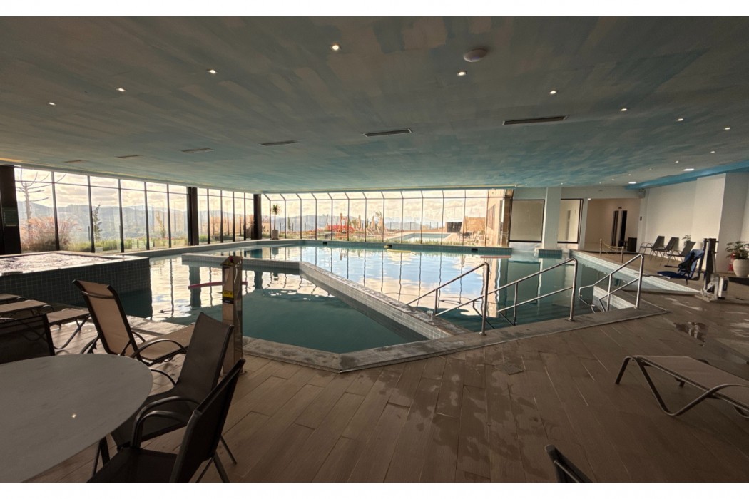 Gran Paradiso Resort 45/85