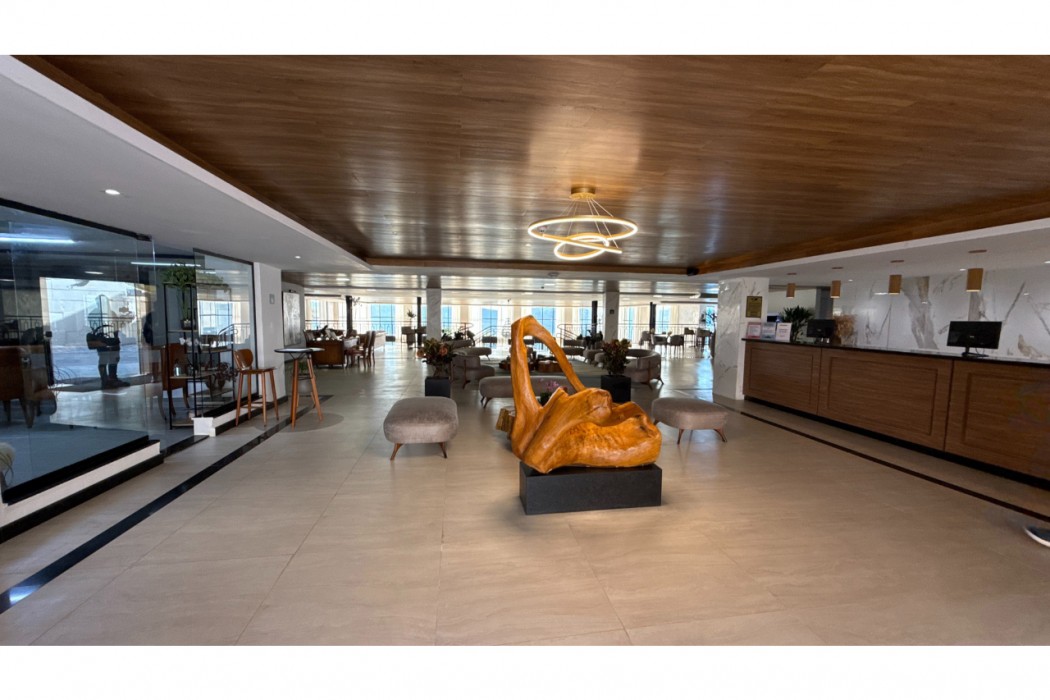Gran Paradiso Resort 9/85