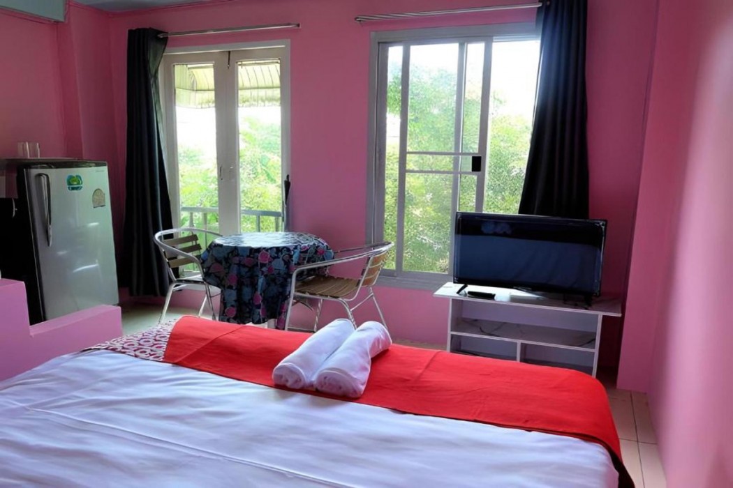OYO 75429 101 Place Navanakorn 14/43