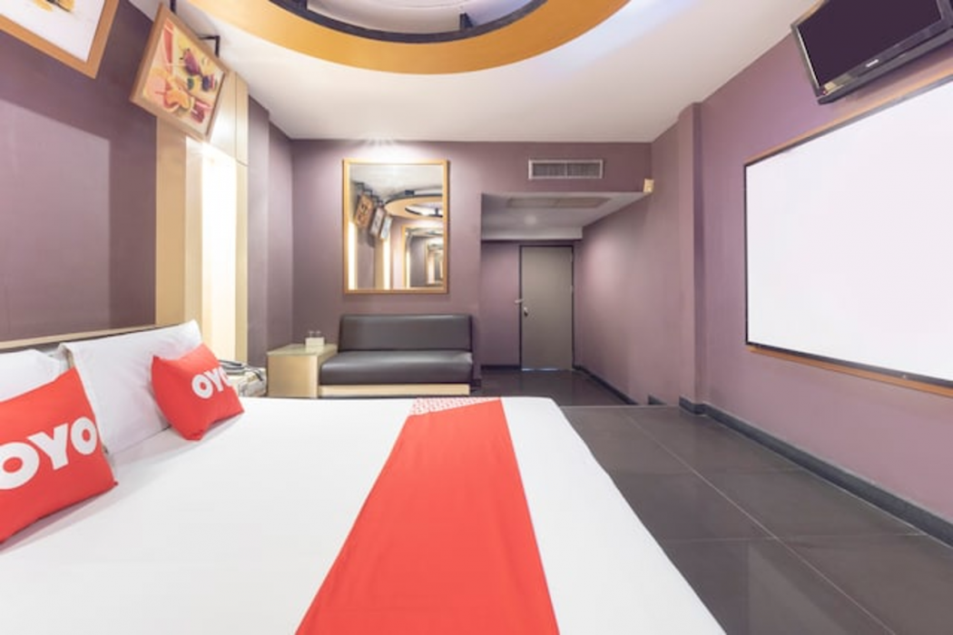 OYO 75382 Chonburi Hotel 16/42