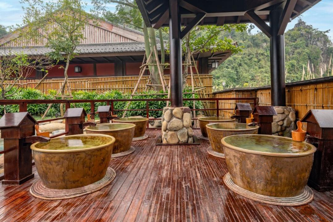 Hilton Quang Hanh Onsen Resort 34/74