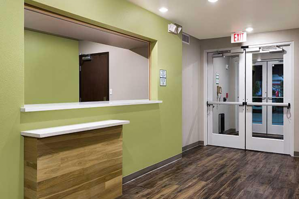 WoodSpring Suites Charlotte - University Research Park 写真2