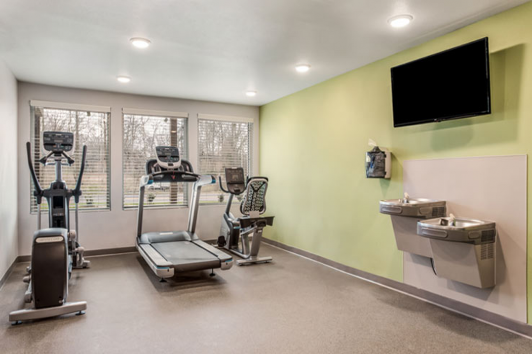WoodSpring Suites Charlotte - University Research Park 36/50