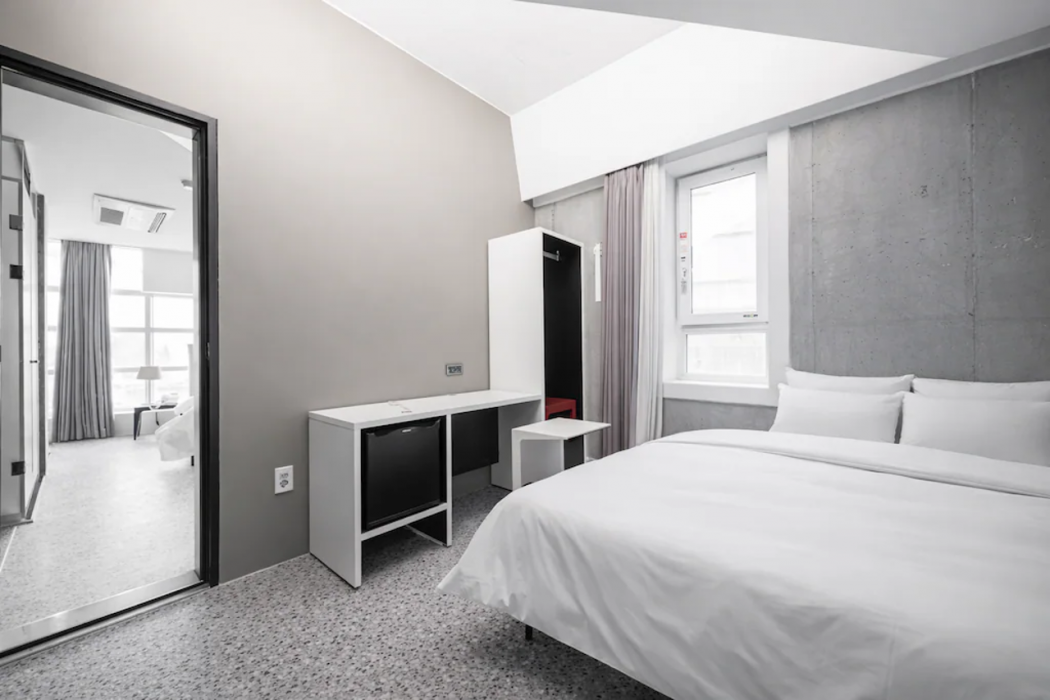 Connected Hotel Guro 22/64