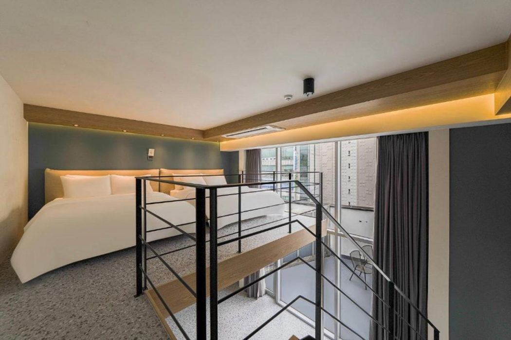 Connected Hotel Guro 24/64