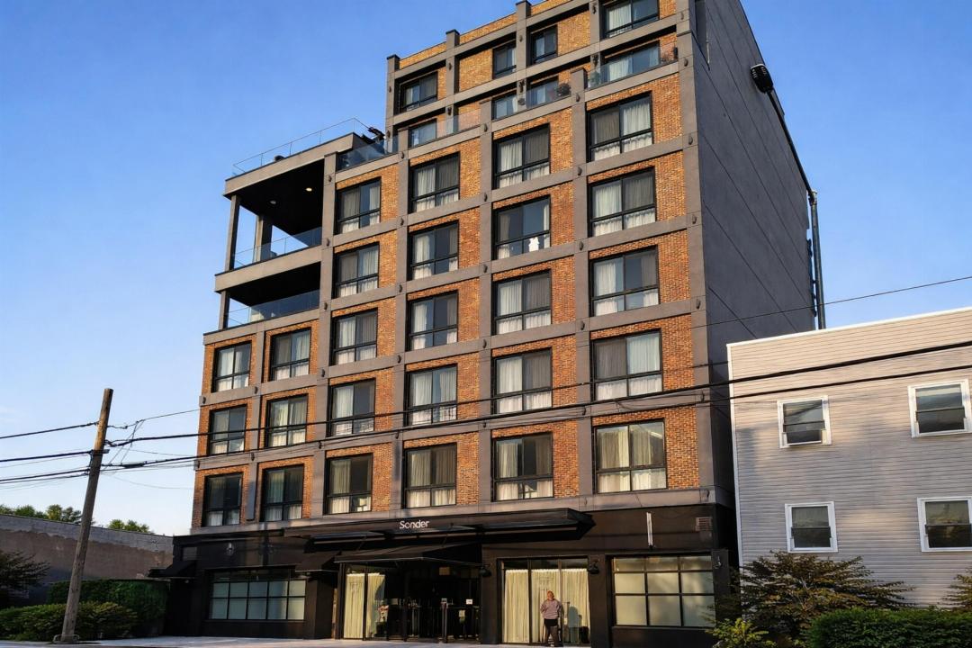 Dutch Hotel Long Island City New York , Belvilla District 6 Formerly Sonder 12/56