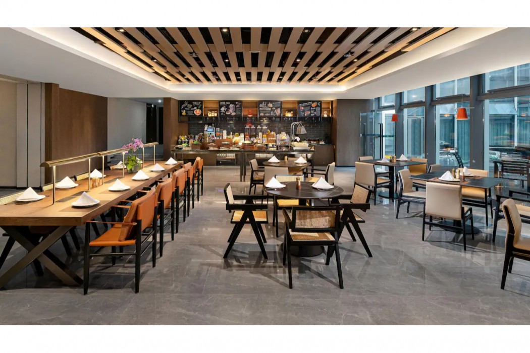 UrCove By Hyatt Shenzhen Futian CBD 36/46