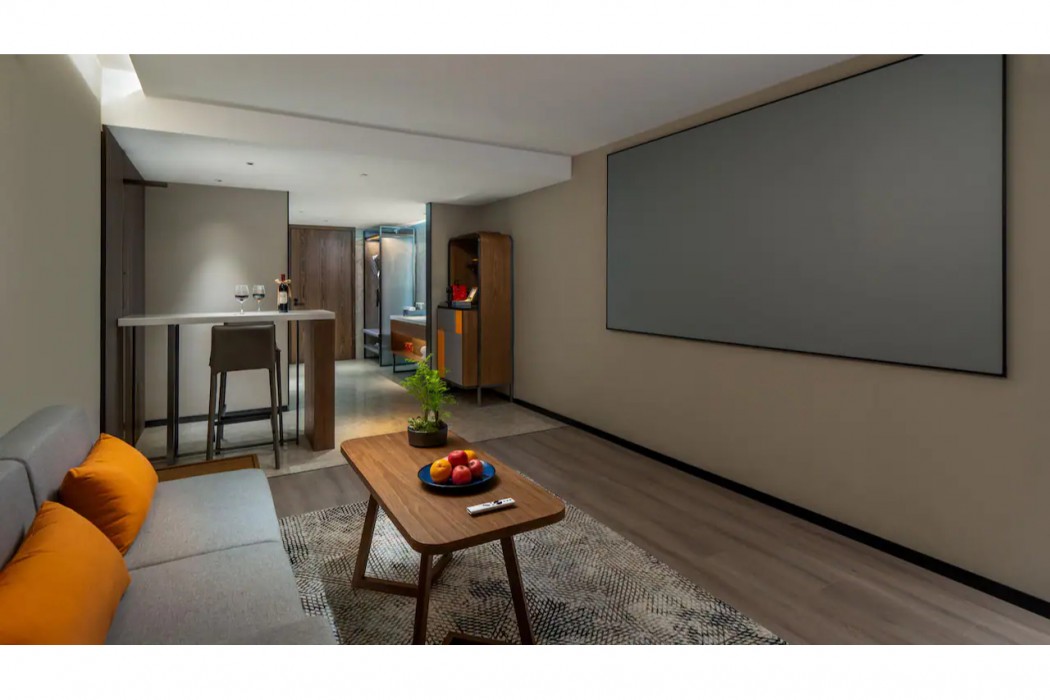 UrCove By Hyatt Shenzhen Futian CBD 7/46