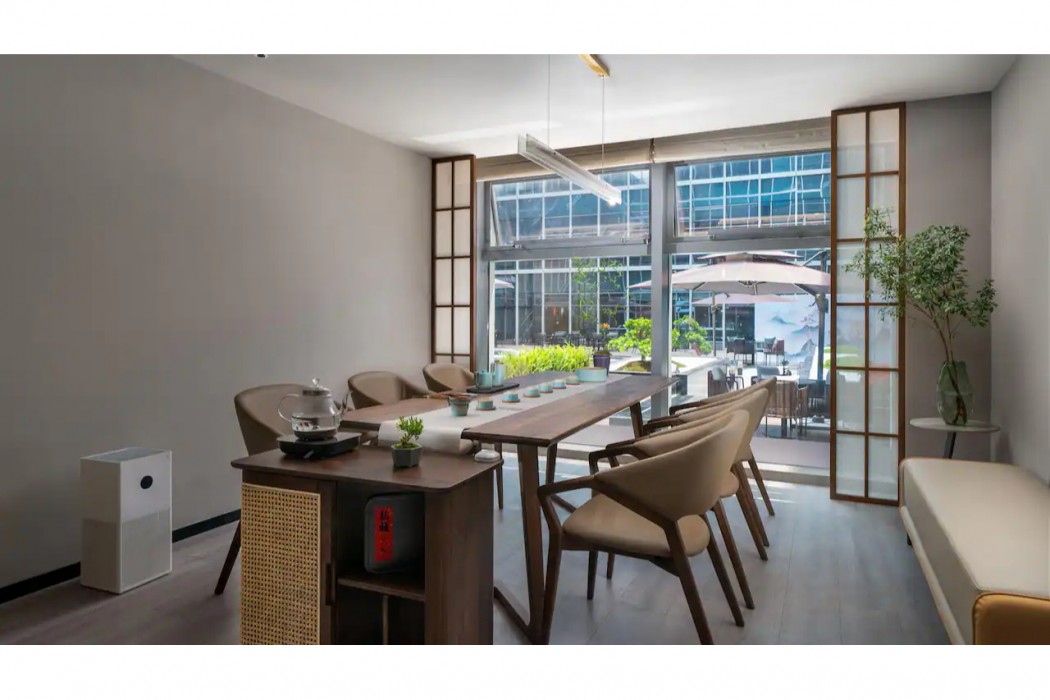 UrCove By Hyatt Shenzhen Futian CBD 35/46