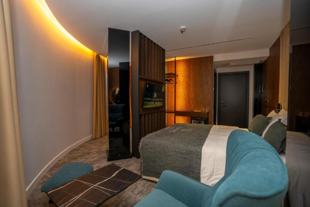 Hotel Consul 8/55