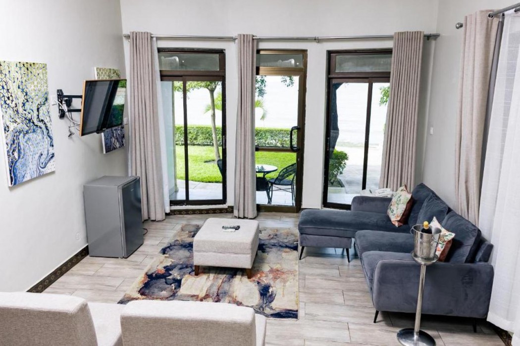 Sigelege Beach Resort 11/40