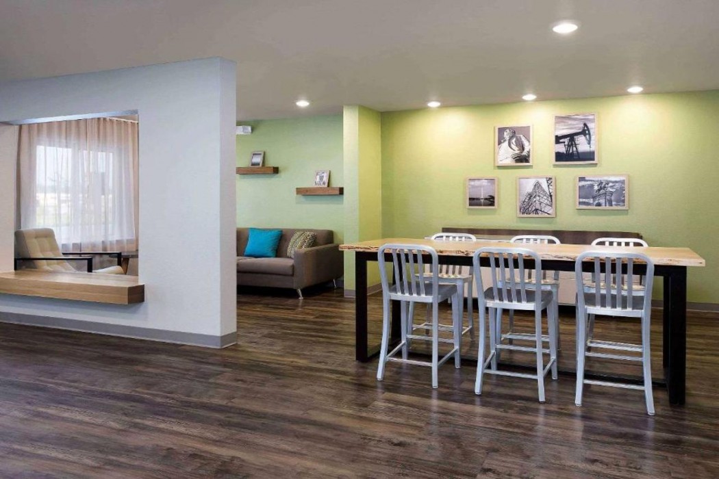 WoodSpring Suites Buford near Mall of Georgia-Lake Lanier 30/57