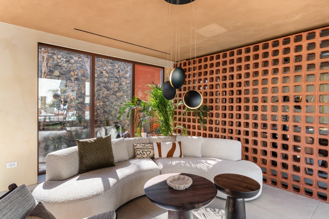 ARATO by E.GEO 12/114