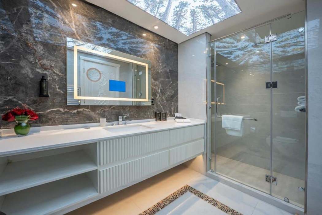 World Heart Residences 8/10